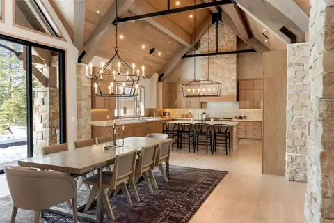 13244 Snowshoe Thompson Cir, Truckee, CA 96161