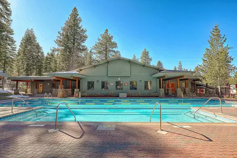 Exterior - 1949 Gray Wolf, Truckee, CA 96161 photo 9 of 10