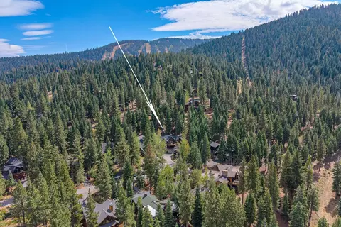 View/Area - 1949 Gray Wolf, Truckee, CA 96161 photo 1 of 5