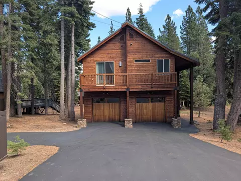 13532 Davos Dr, Truckee, CA 96161