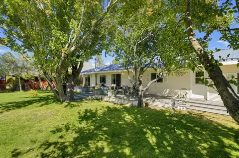 Exterior - 426 Rancho Cir, Loyalton, CA 96118 photo 5 of 15