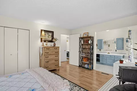 Bedroom - 426 Rancho Cir, Loyalton, CA 96118 photo 6 of 10