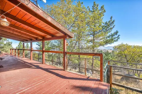 Exterior - 740-935 Sugar Loaf Rd, Doyle, CA 96109 photo 2 of 5