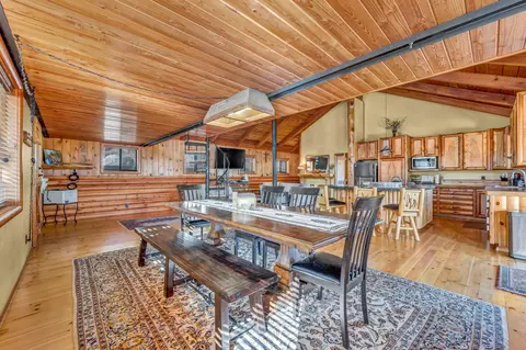 Dining - 740-935 Sugar Loaf Rd, Doyle, CA 96109 photo 4 of 4