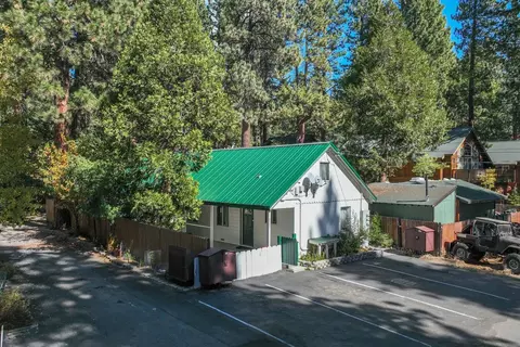 8363 Golden Ave, Kings Beach, CA 96143