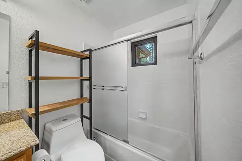 Bath - 252 Tamarack Ct, Blairsden, CA 96103 photo 4 of 5