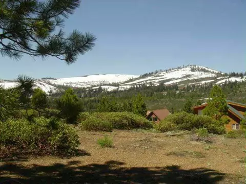 12974 Pinnacle Loop, Truckee, CA 96161 photo 1