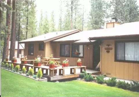 407 Pine St, Clio, CA 96106 photo 2