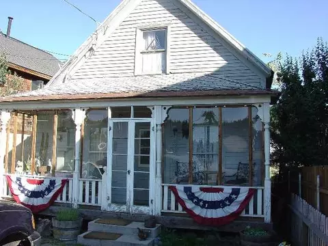10049 E River St, Truckee, CA 96161 photo 1