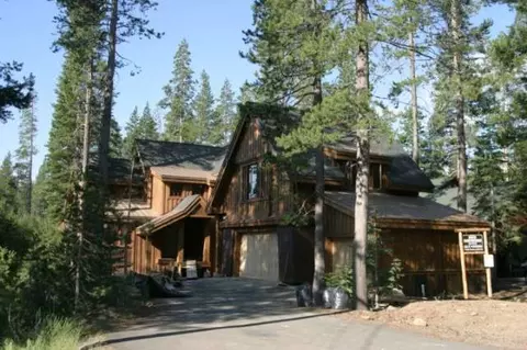12962 Skiview Lp, Truckee, CA 96161 photo 1