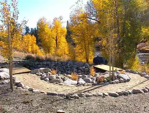 10733 E River St, Truckee, CA 96161 photo 2