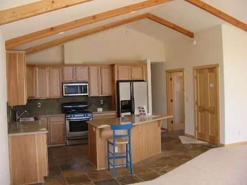 12666 Sierra Dr, Truckee, CA 96161 photo 2