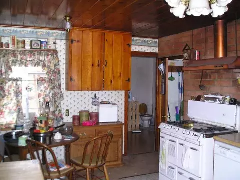 22233 Cedar St, Floriston, CA 96111 photo 2