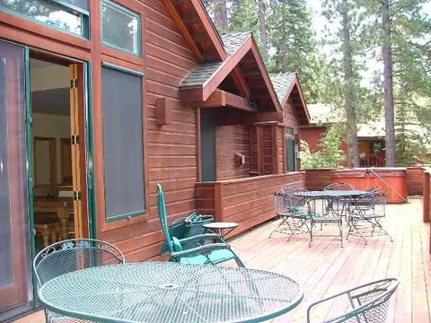 116 Basque, Truckee, CA 96161 photo 2