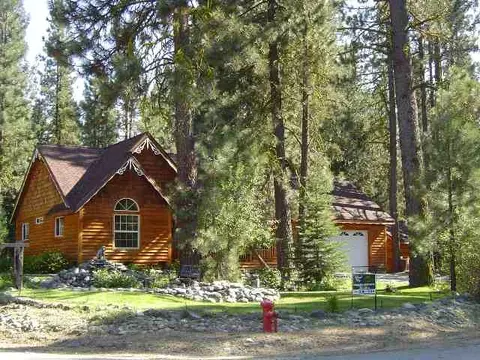 2 Shoshoni Trl, Graeagle, CA 96103 photo 1