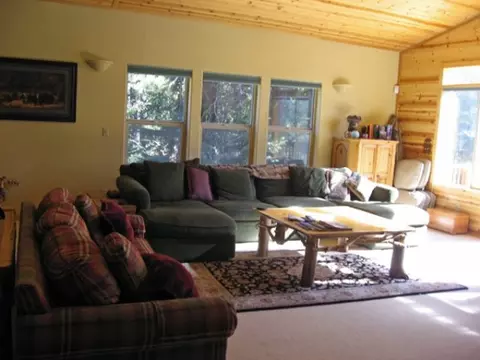 12783 Skiview Lp, Truckee, CA 96161 photo 2