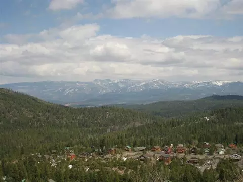 13033 Pinnacle Loop, Truckee, CA 96161 photo 1