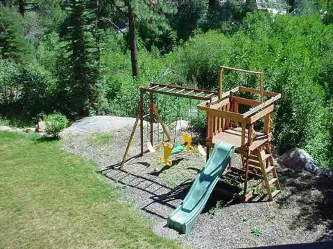 13785 Olympic Dr, Truckee, CA 96161 photo 6