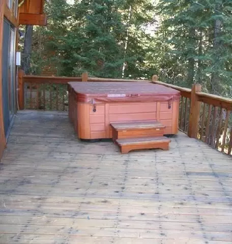 14049 Skiview Lp, Truckee, CA 96161 photo 6