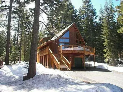 14049 Skiview Lp, Truckee, CA 96161 photo 2