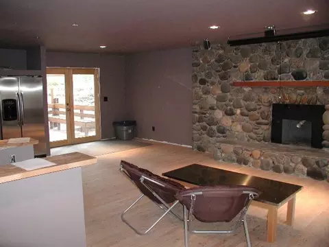 10671 Codogan St, Truckee, CA 96161 photo 2