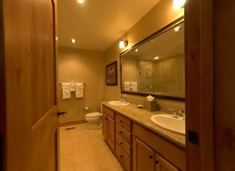 12339 Lookout Loop, Truckee, CA 96161 photo 9