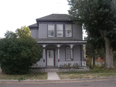 602 Lewis Ave, Loyalton, CA 96118 photo 1