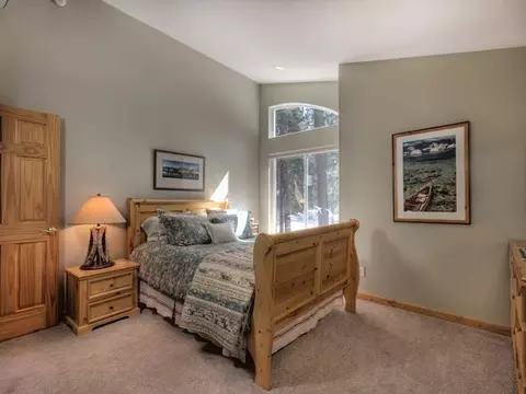 14048 Skiview Lp, Truckee, CA 96161 photo 8