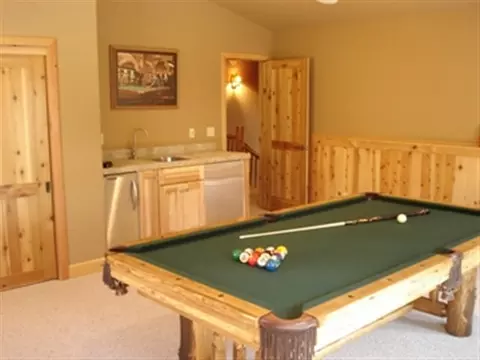 16180 Pine St, Truckee, CA 96161 photo 6