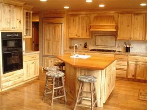 16180 Pine St, Truckee, CA 96161 photo 2