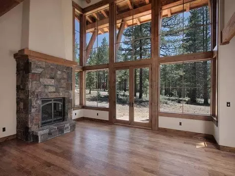 11721 Bottcher Loop, Truckee, CA 96161 photo 3