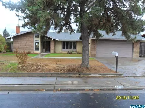 1886 Calimyrna Ave, Clovis, CA 93611 photo 1