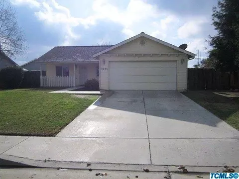 3725 E Belmont Ave, Visalia, CA 93292 photo 2