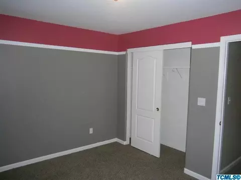 2136 E Victor Ave, Visalia, CA 93292 photo 10