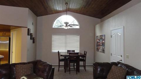 1936 Evergreen Ct, Visalia, CA 93292 photo 9
