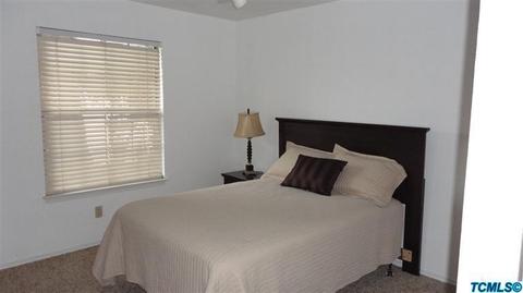 1936 Evergreen Ct, Visalia, CA 93292 photo 18