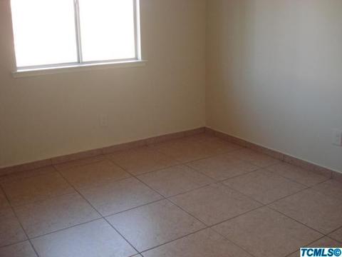3018 D St, Selma, CA 93662 photo 11