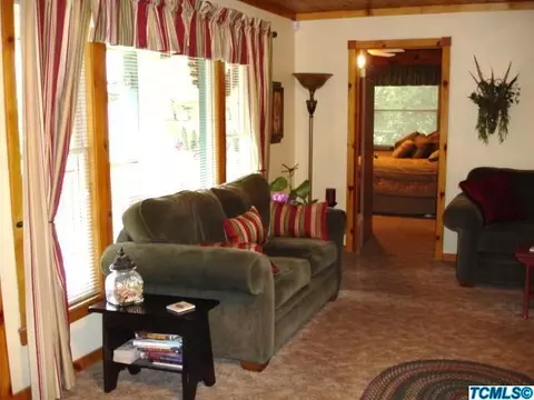 54196 N Highway 245, Miramonte, CA 93641 photo 7