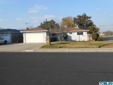 801 W San Gabriel Ave, Clovis, CA 93612 photo 1