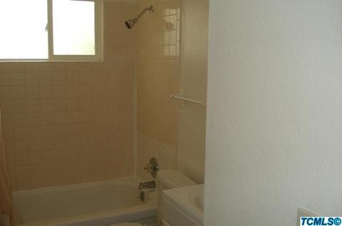 19762 Oklahoma Ave, Strathmore, CA 93267 photo 7