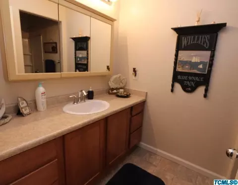 608 11th St, Sanger, CA 93657 photo 11