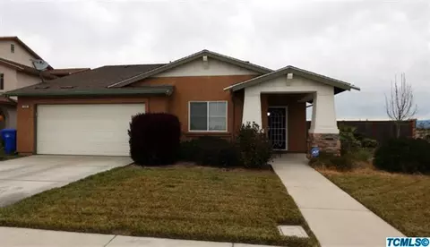 608 11th St, Sanger, CA 93657 photo 1