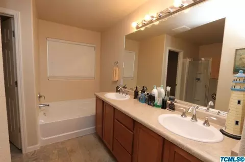 608 11th St, Sanger, CA 93657 photo 17