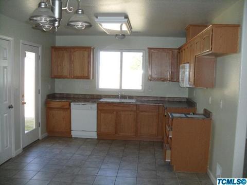257 Gemini St, Tulare, CA 93274 photo 9