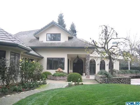 825 Sol Rd, Visalia, CA 93292 photo 4