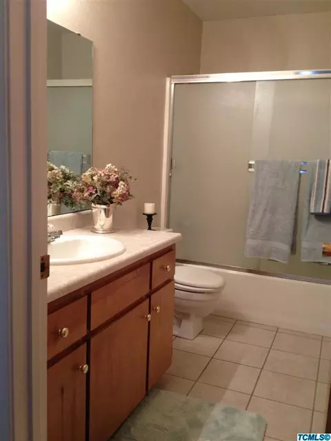 1716 E Beech Ave, Visalia, CA 93292 photo 12