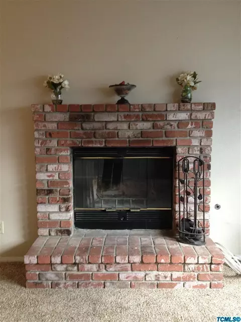 1716 E Beech Ave, Visalia, CA 93292 photo 4