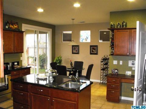 1136 Aster Ct, Dinuba, CA 93618 photo 14