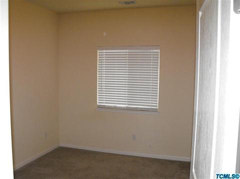 1136 Aster Ct, Dinuba, CA 93618 photo 19