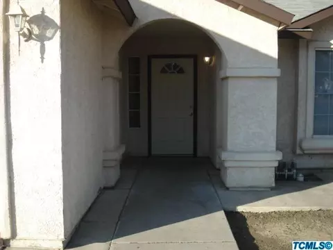2552 Nectarine St, Selma, CA 93662 photo 4